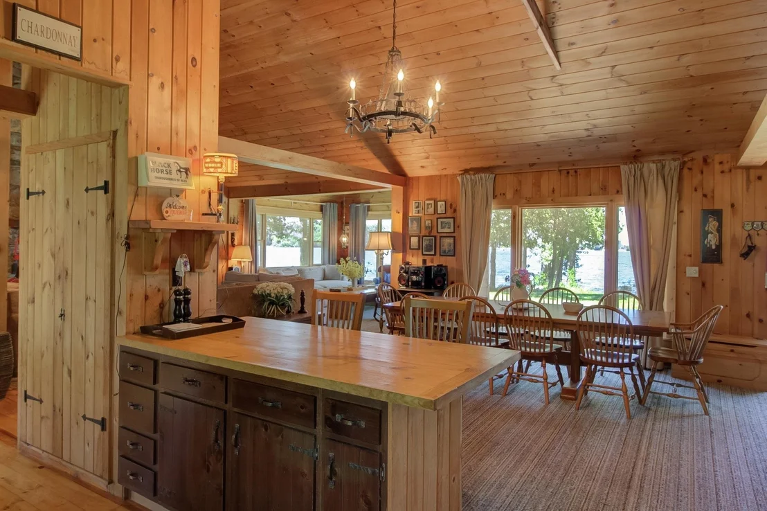Photo of 135 Savage Point North