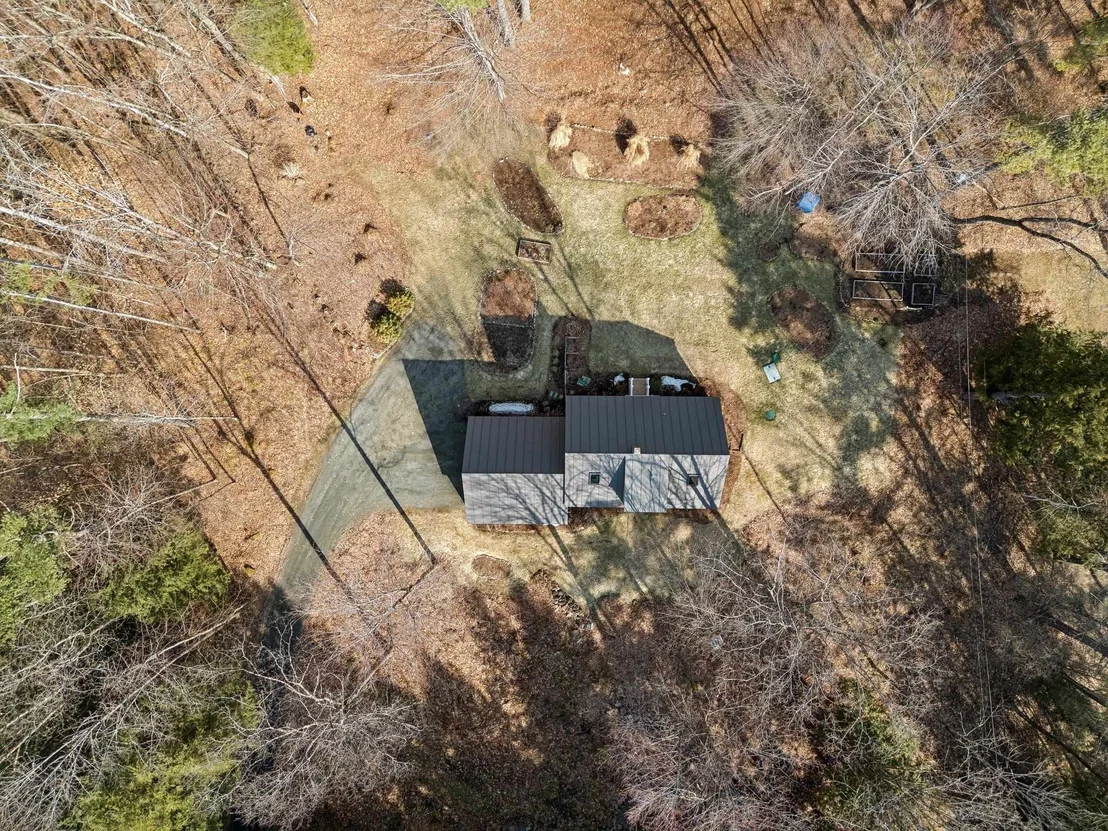 Photo of 455 Hawk Pine