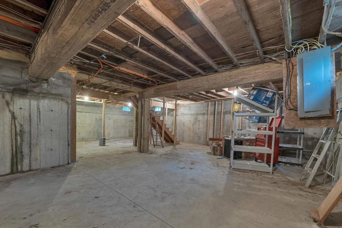 Photo of 239 Wentworth