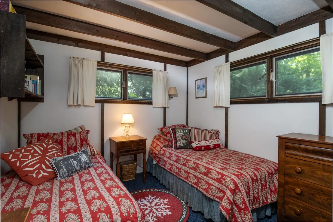 Photo of 57 Miller Brook