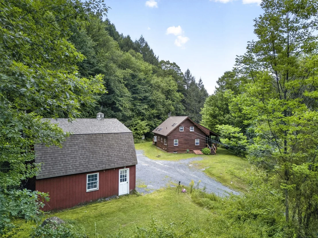 Photo of 220 Hill