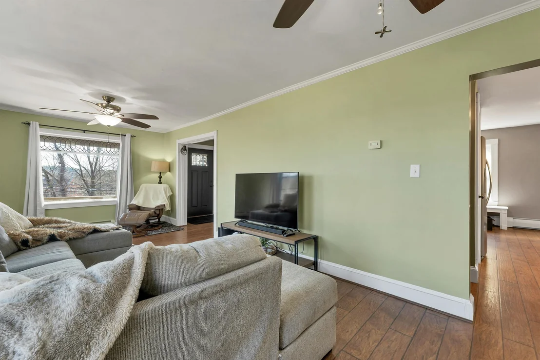 Photo of 48 Baldwin