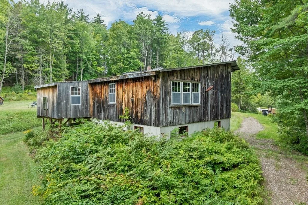Photo of 533 Ellsworth Hill