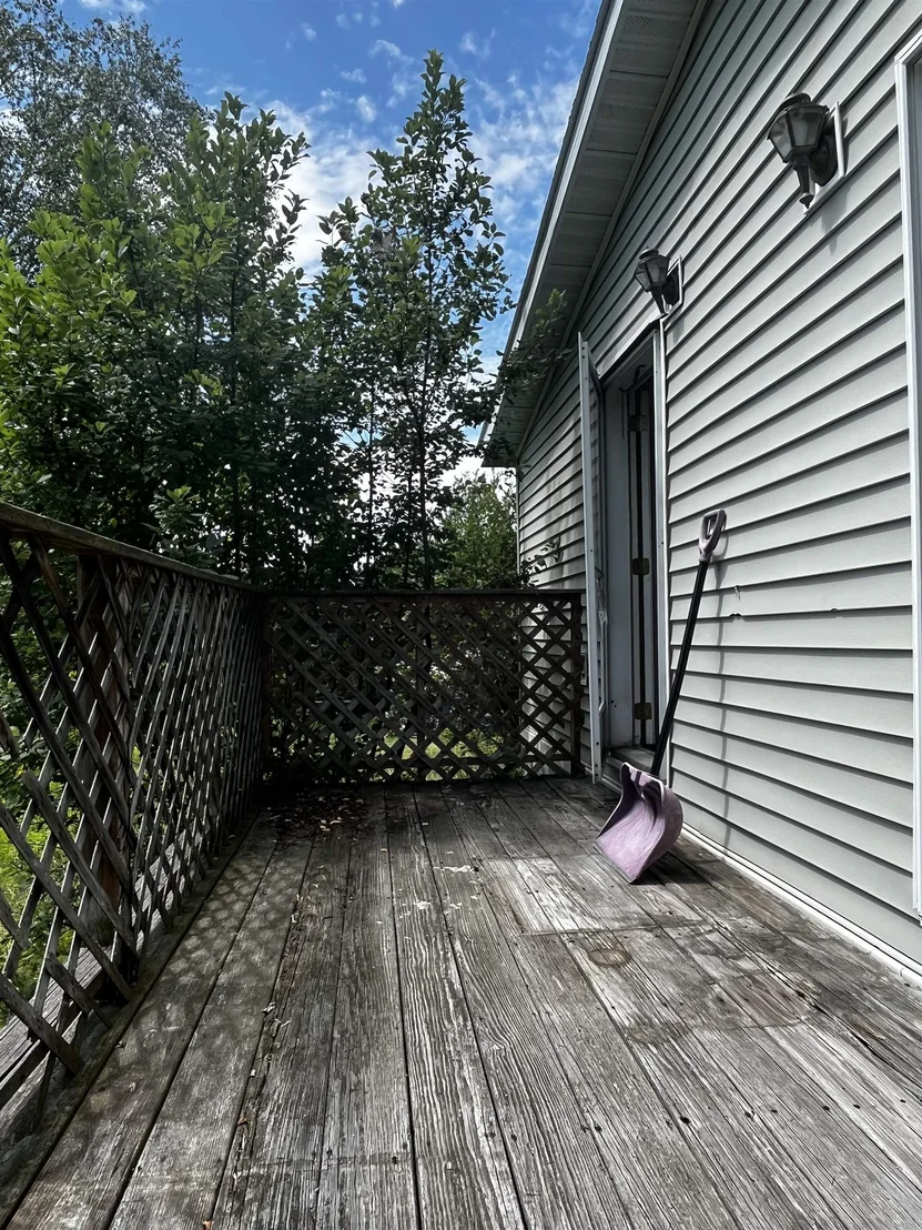 Photo of 135 West Main