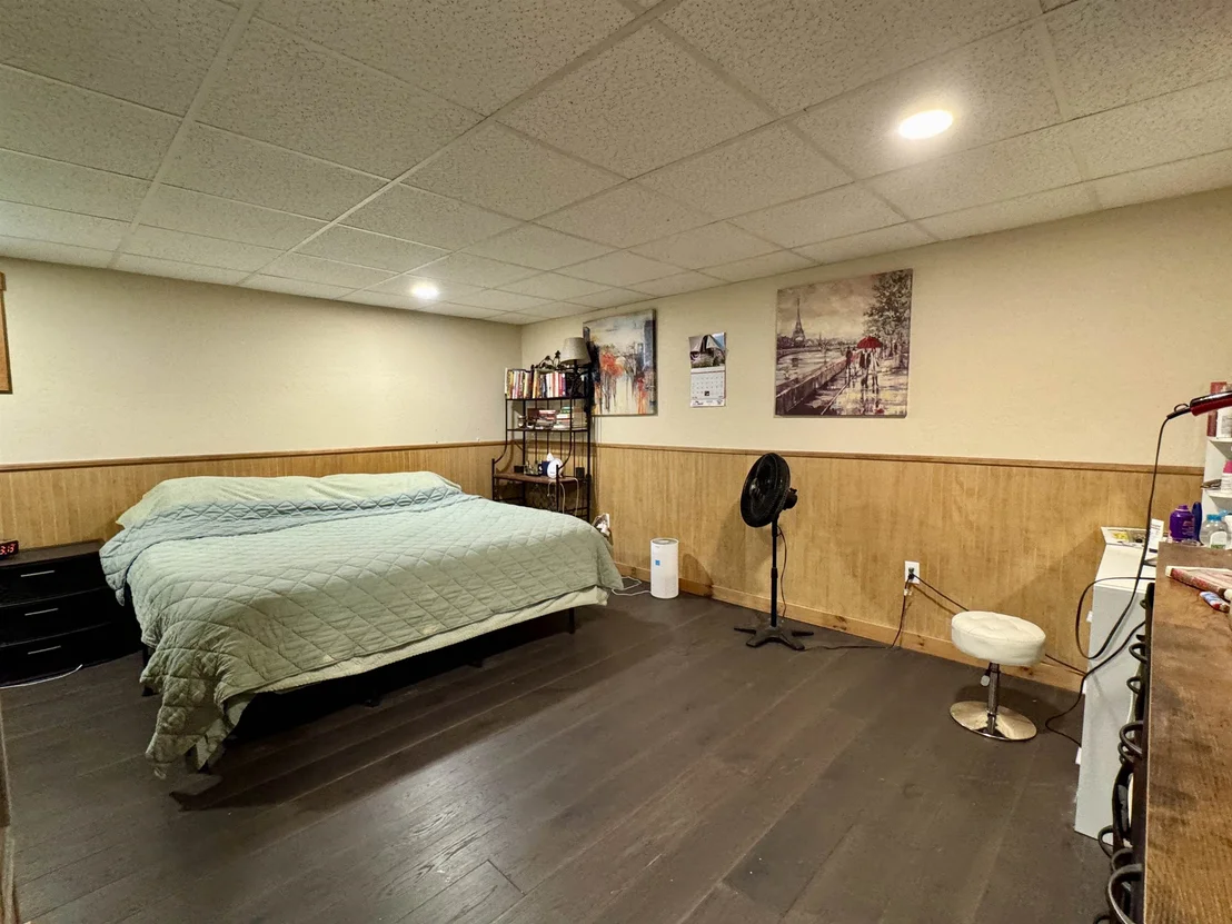 Photo of 2276 Gore