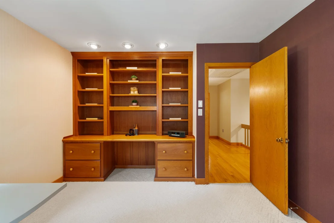 Photo of 6 Weston