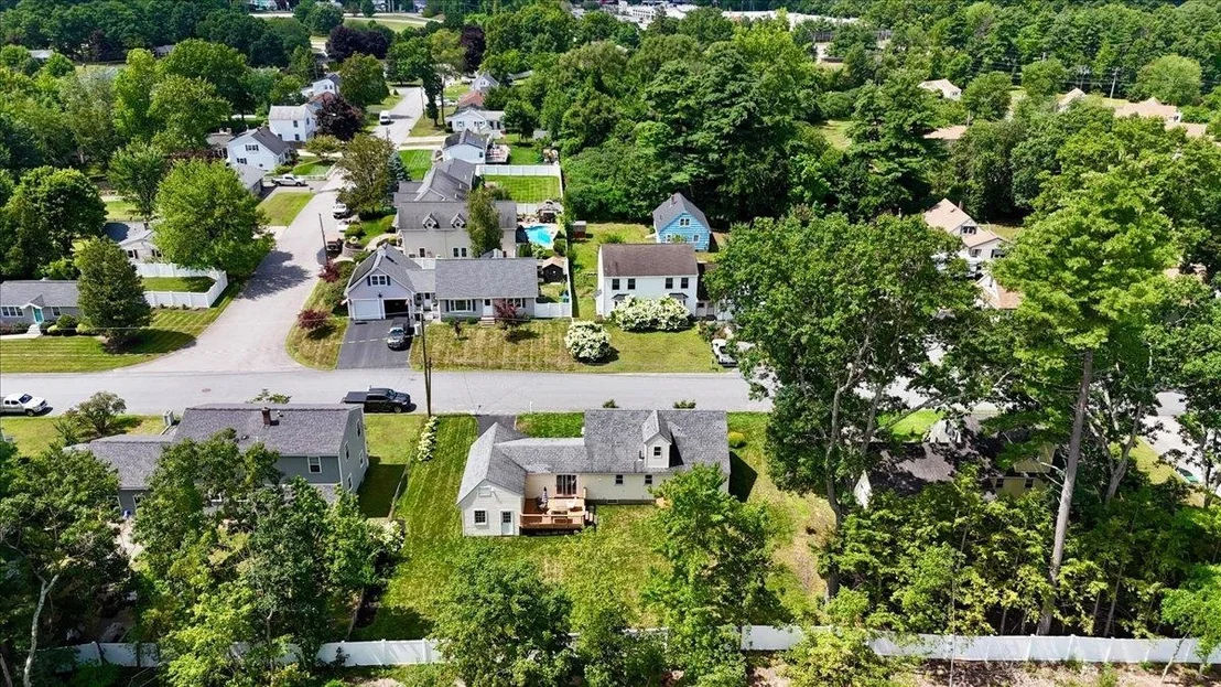 Photo of 7 Hideaway