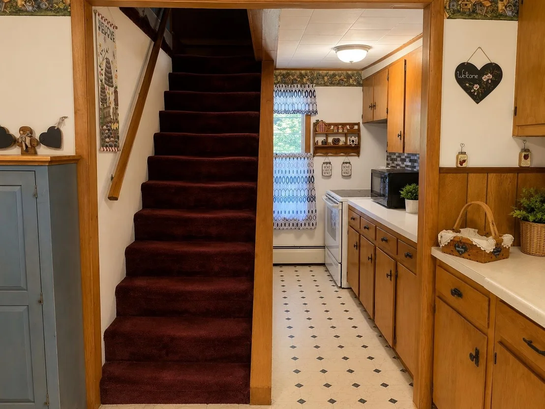 Photo of 1230 Roaring Brook