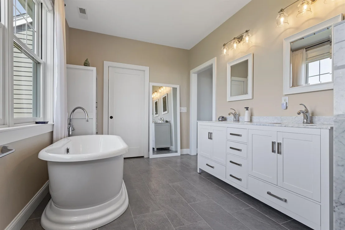 Photo of 553 Ocean