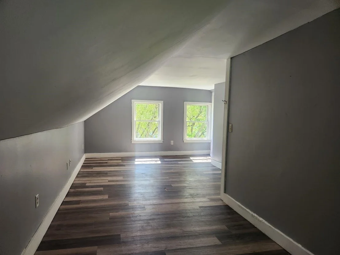 Photo of 115 River