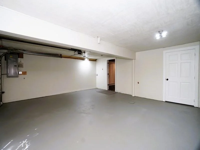 Photo of 1 Marblehead