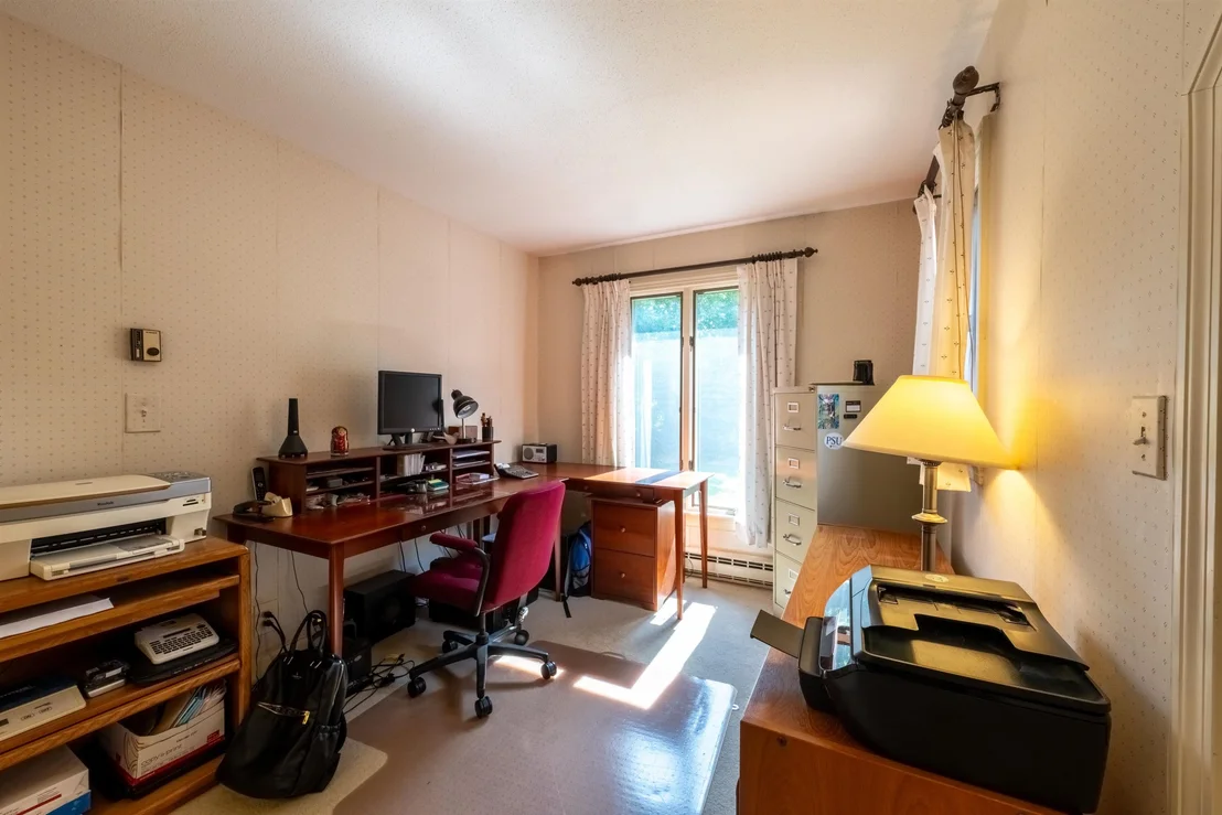 Photo of Unit 2A at 807 Murphys