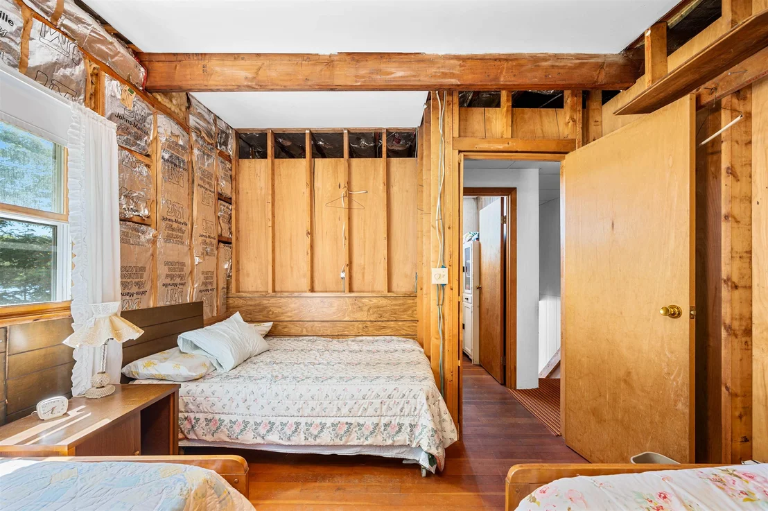 Photo of 894 Onion Point