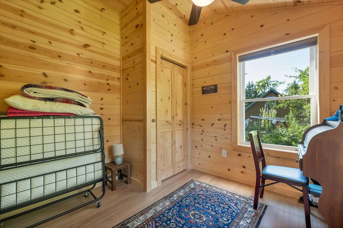 Photo of 616 Deer Meadow