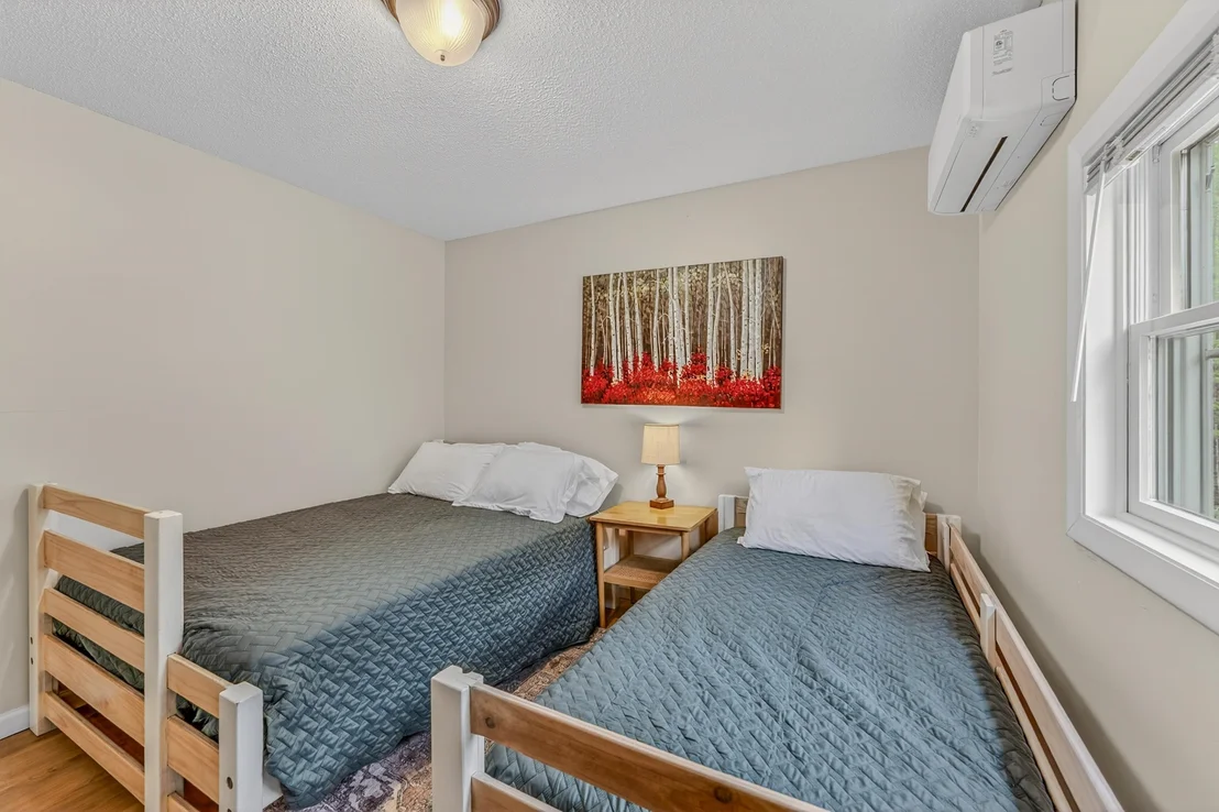 Photo of 5 Bell Valley