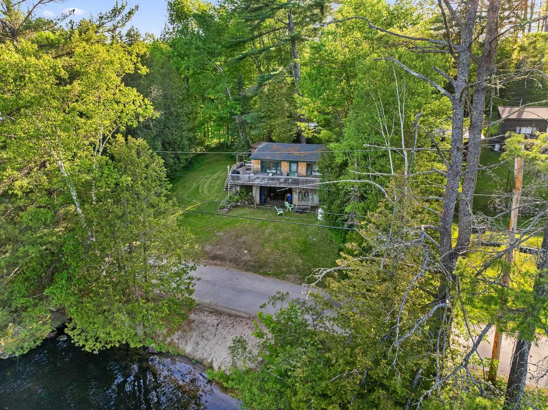 Photo of 281 Cedar Pond