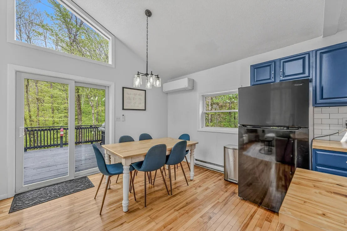 Photo of 5 Bell Valley