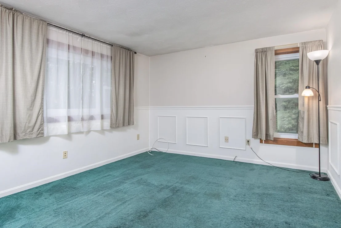 Photo of 20 Redfield