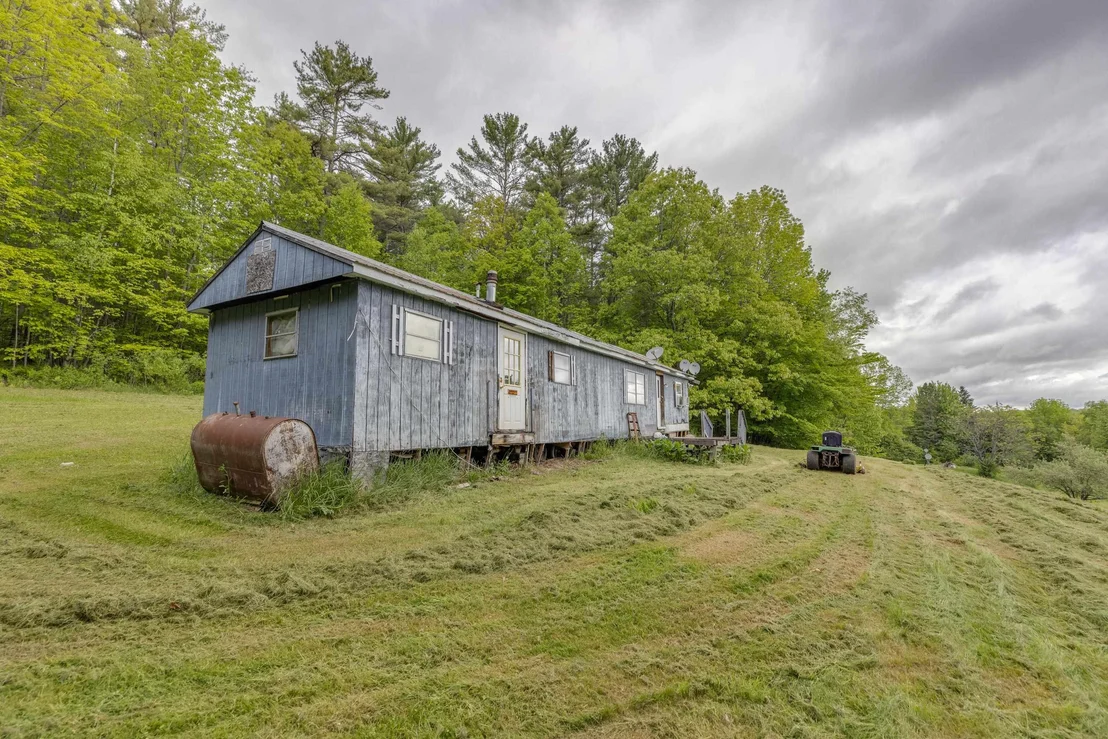Photo of 929 933 W Bath