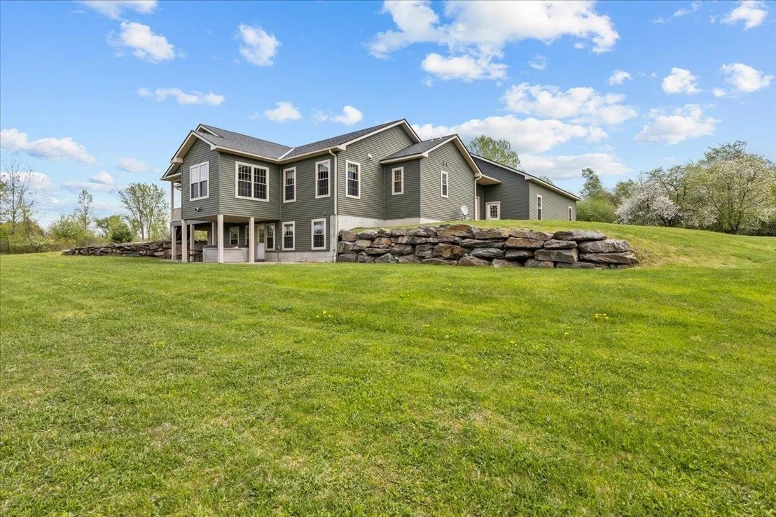 Photo of 28 Rileys