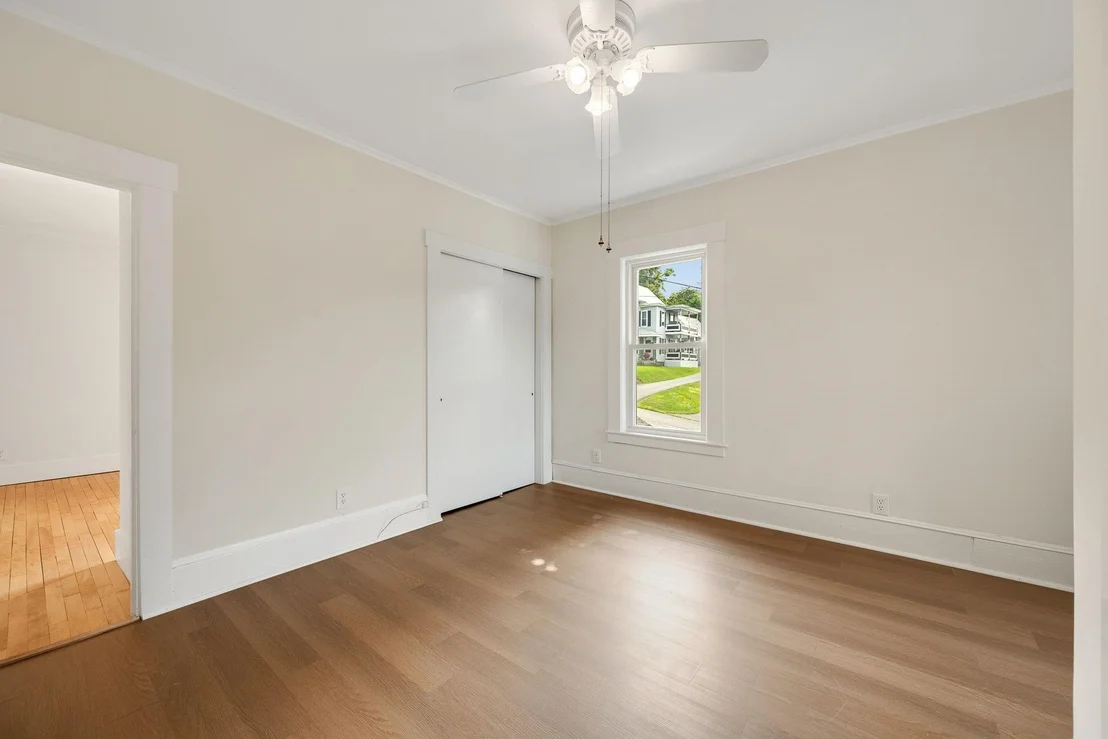 Photo of 22 Eastern