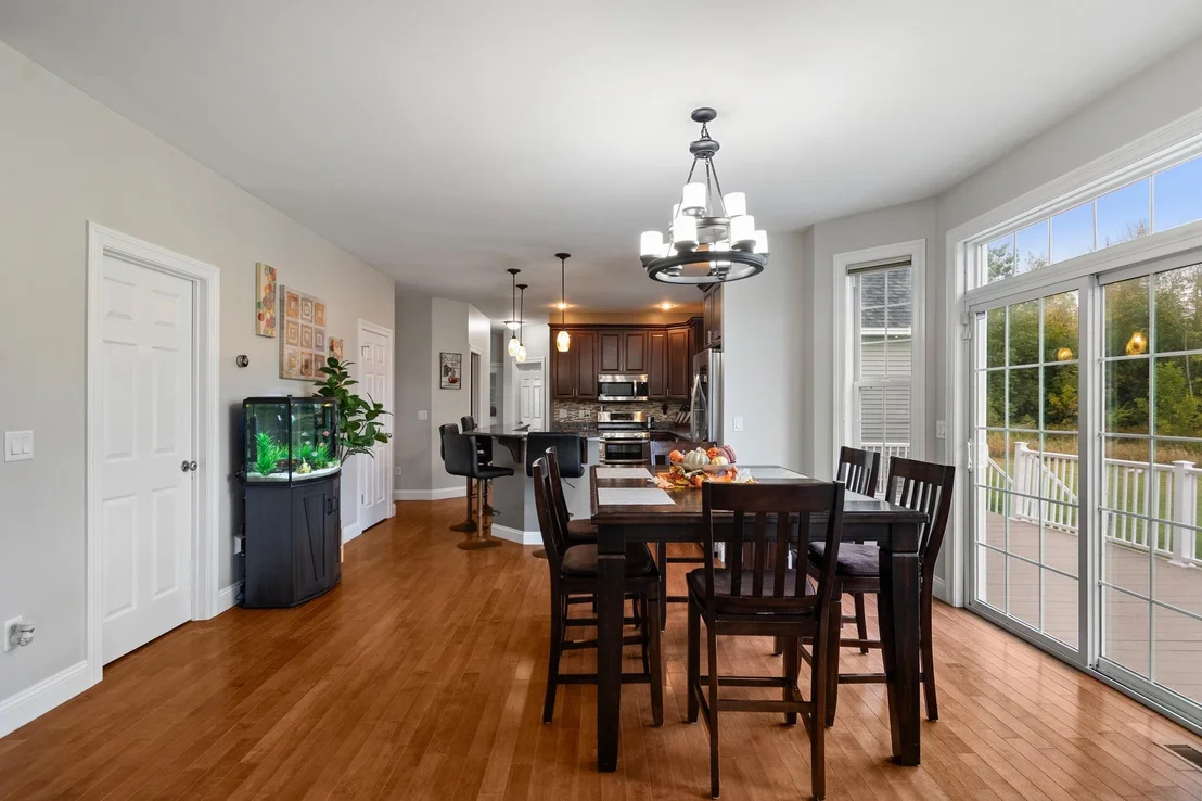 Photo of 8 Meadow View