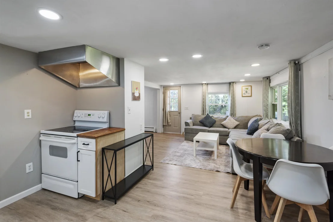 Photo of 188 Stratton