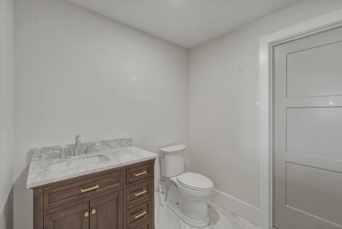 Photo of 5880 Mt Philo