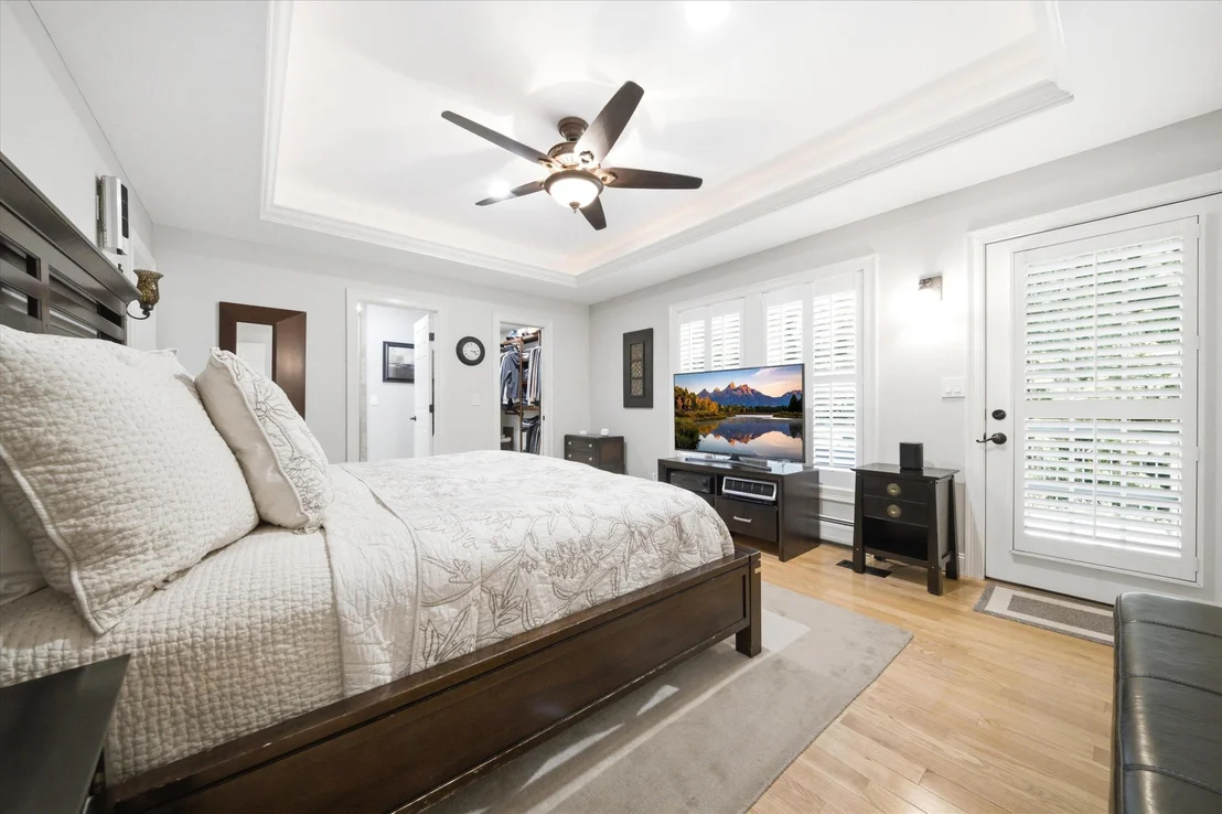 Photo of 9 Danforth