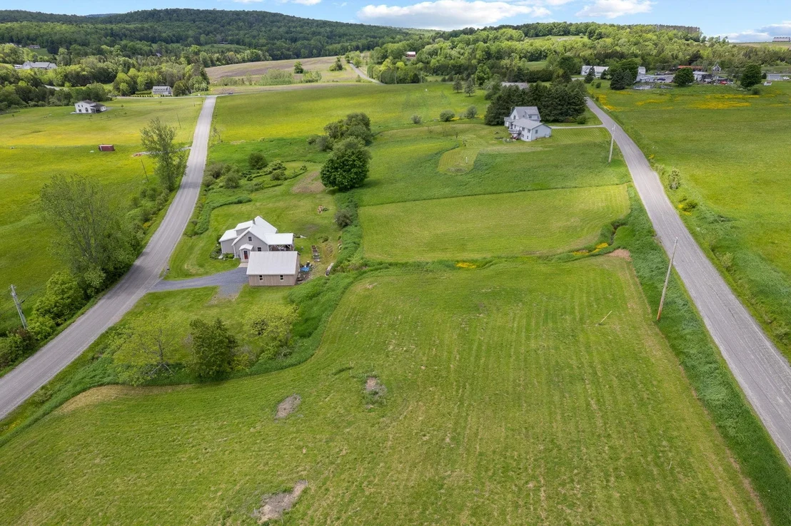 Photo of Unit LOT3 at 00 Upper Usle