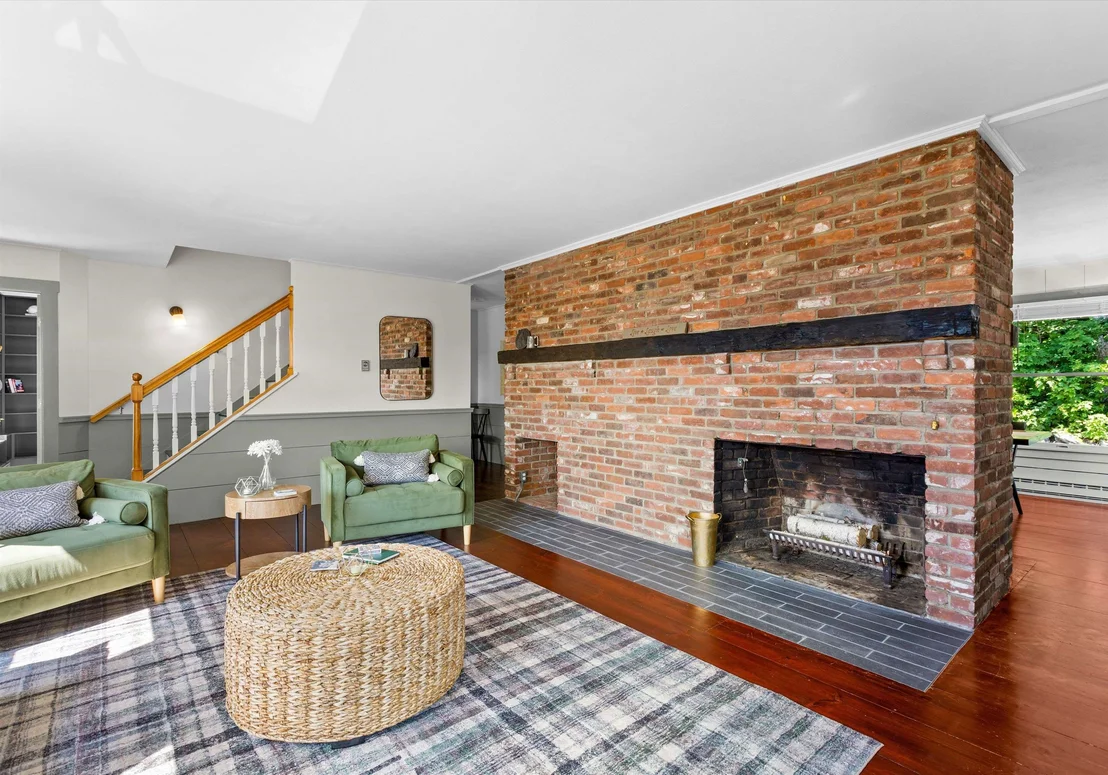 Photo of 470 Maple