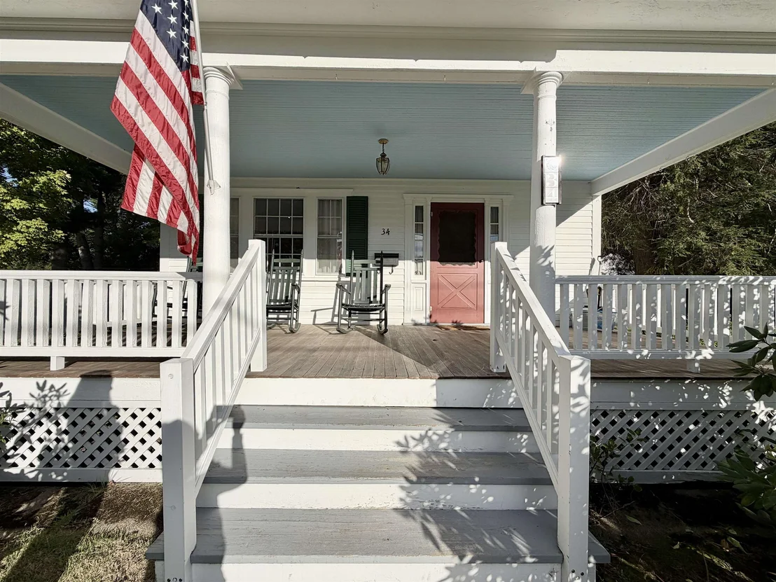Photo of 34 Edgewood
