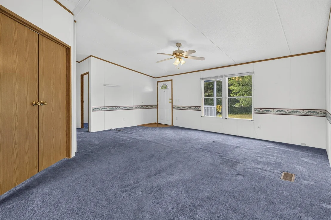Photo of 955 Calef