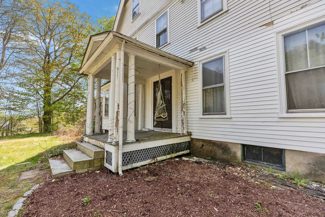 Photo of 24 Maple