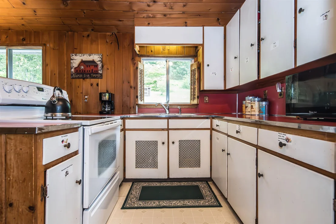 Photo of 2238 Upper Michigan