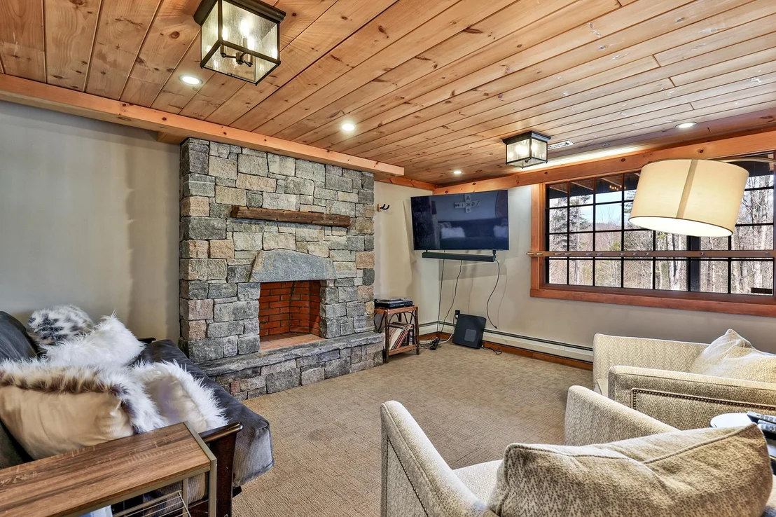 Photo of 520 Barrows Towne