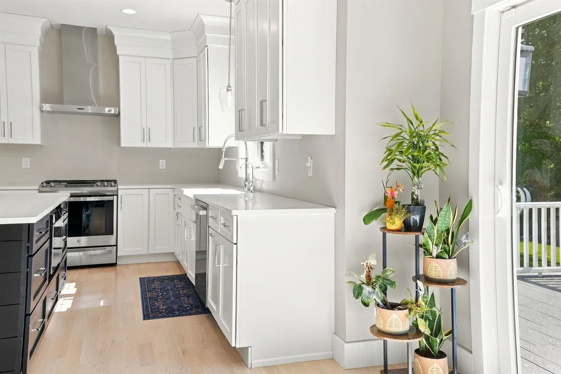 Photo of 141 Londonderry