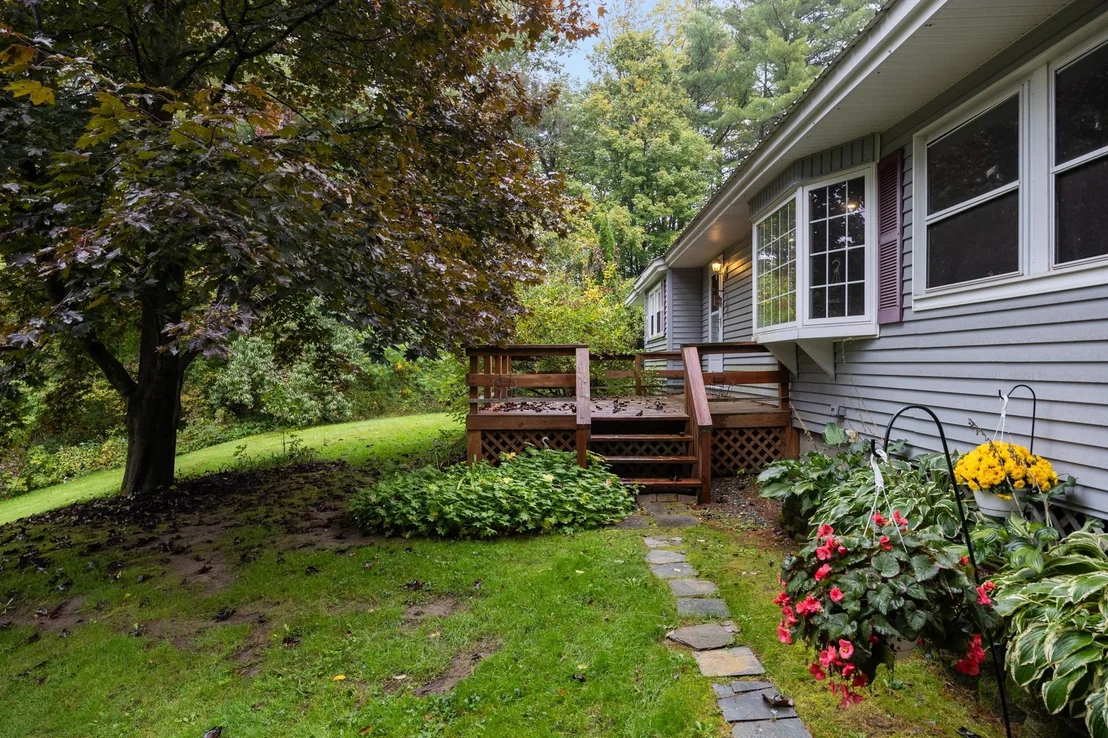 Photo of 9042 Williston