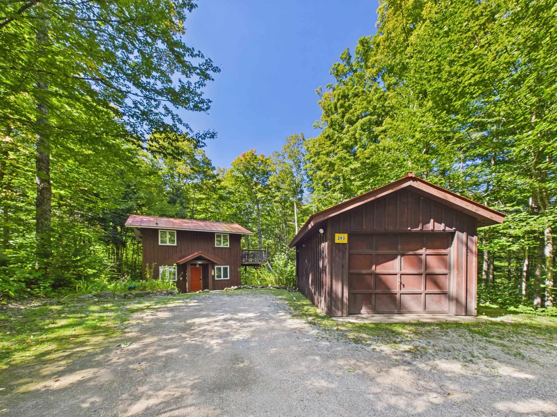 Photo of 293 Tanglewood