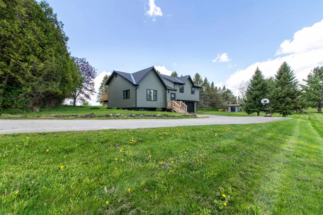 Photo of 287 Lakeview