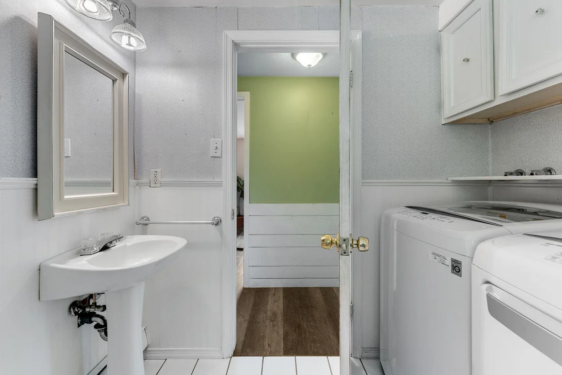 Photo of 387 Foote Brook