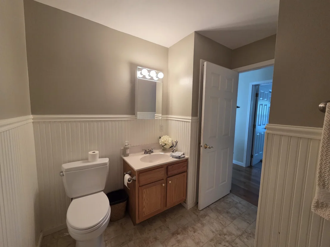 Photo of 70 Hawley
