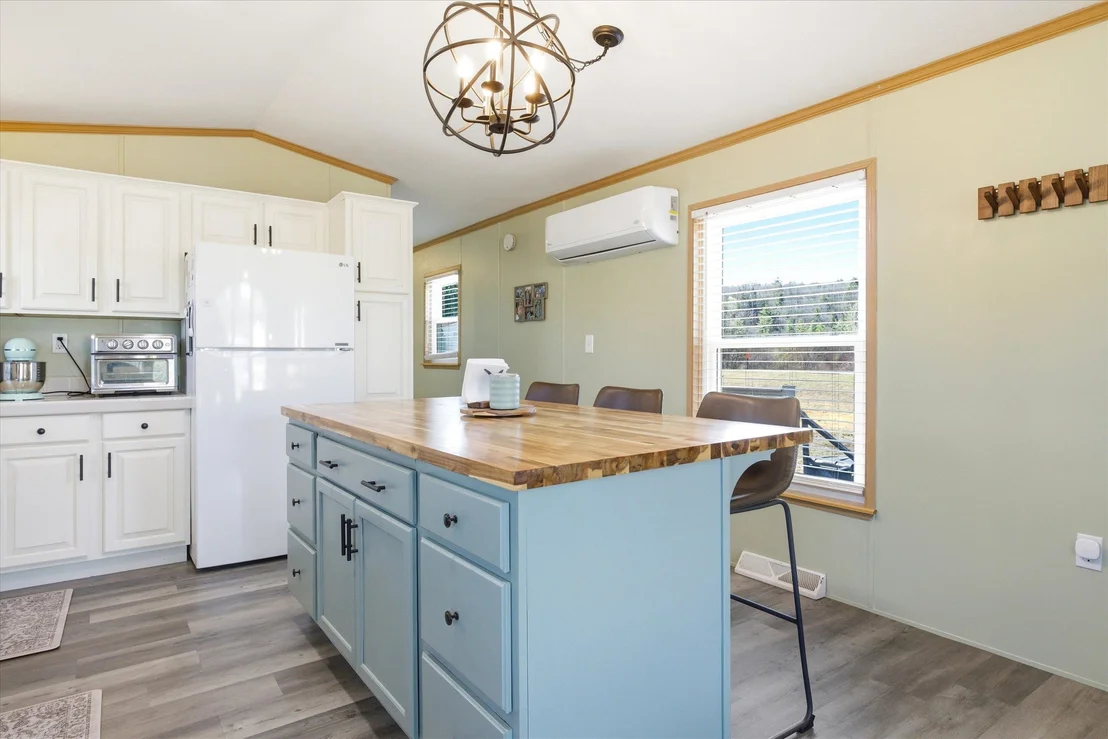 Photo of 23 Spruce