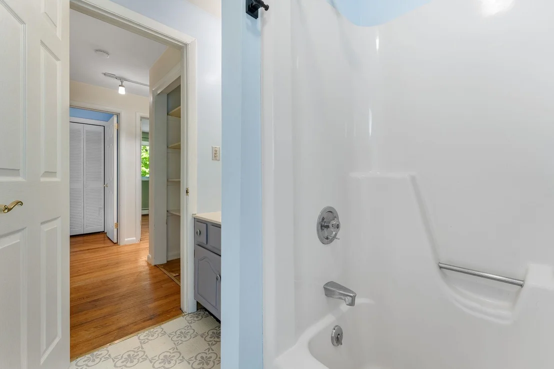 Photo of 106 Killarney