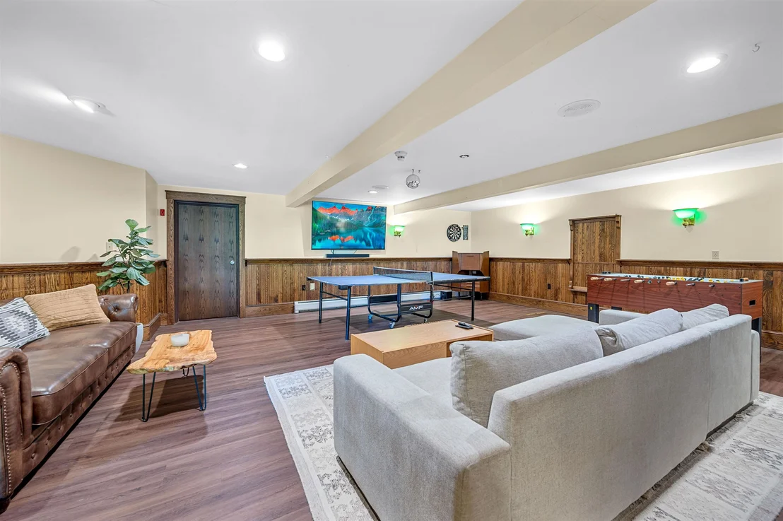 Photo of 119 Pinnacle