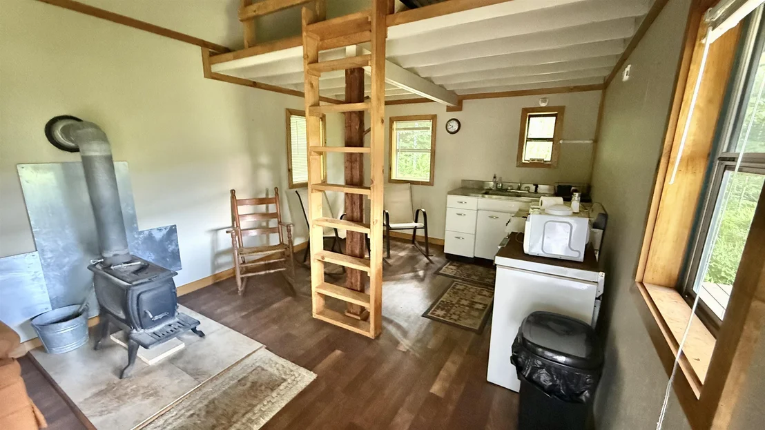 Photo of 2075 Codding Hollow