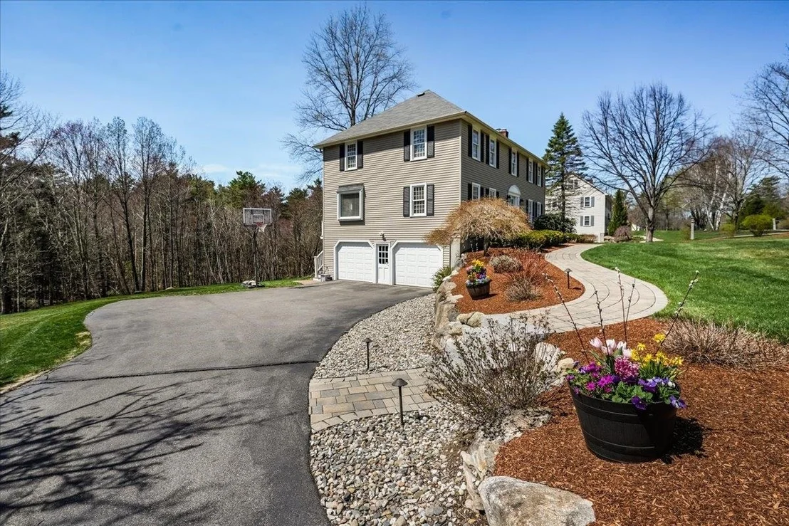 Photo of 5 Nutfield