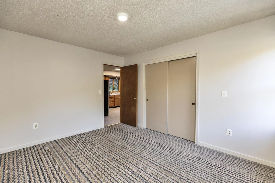 Photo of 196 Fordway