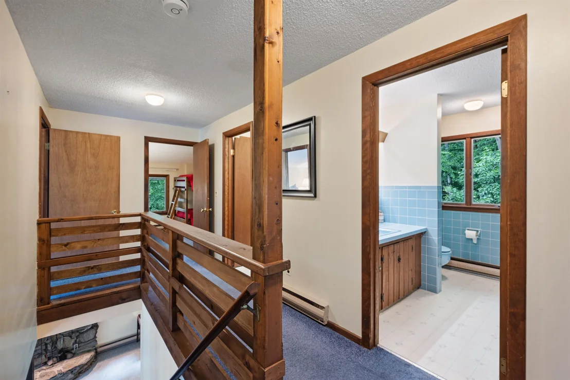 Photo of 153 Eagle Rock