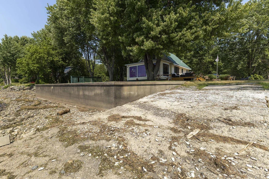 Photo of 502 Duck Point
